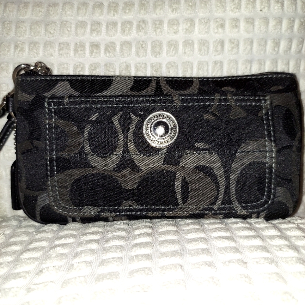 Coach Black Signature Jacquard Wristlet